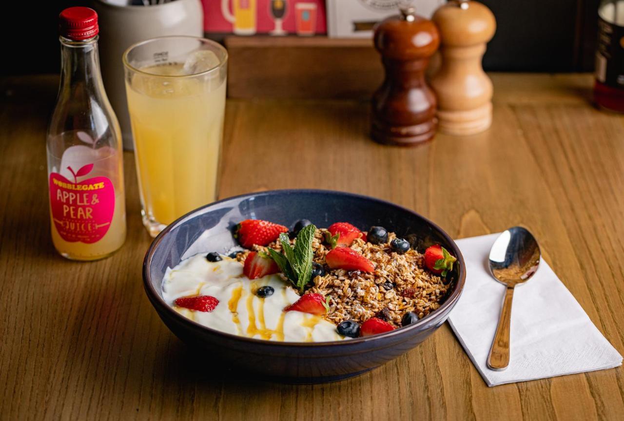 Brewhouse And Kitchen Hotel Worthing Ngoại thất bức ảnh